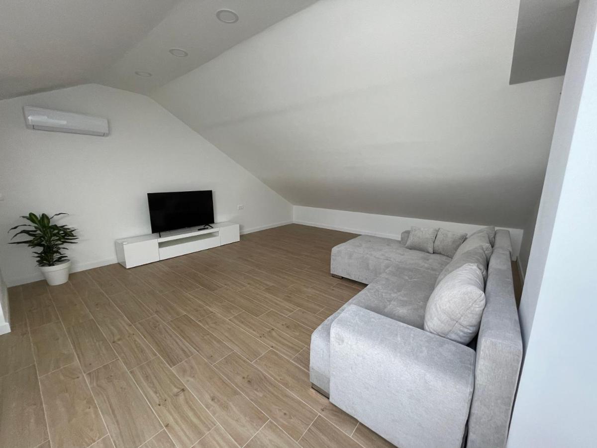 Galeria Apartment Podstrana Exterior photo